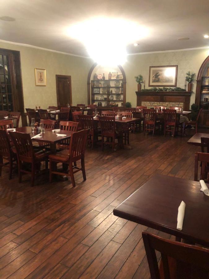 Talbott Tavern And Inn バーズタウン エクステリア 写真
